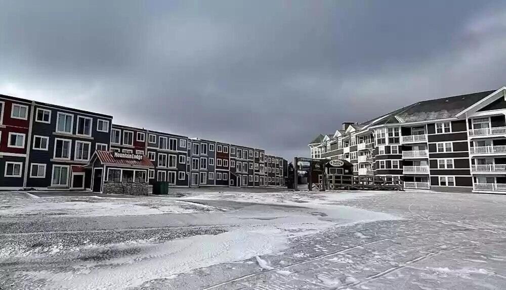 Enjoy The Long Range View, Ski In N Out Top Of The Mountain Condo 스노우슈 외부 사진